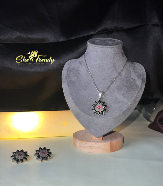 Divine Magenta Flower Necklace & Earring Set ( Black )
